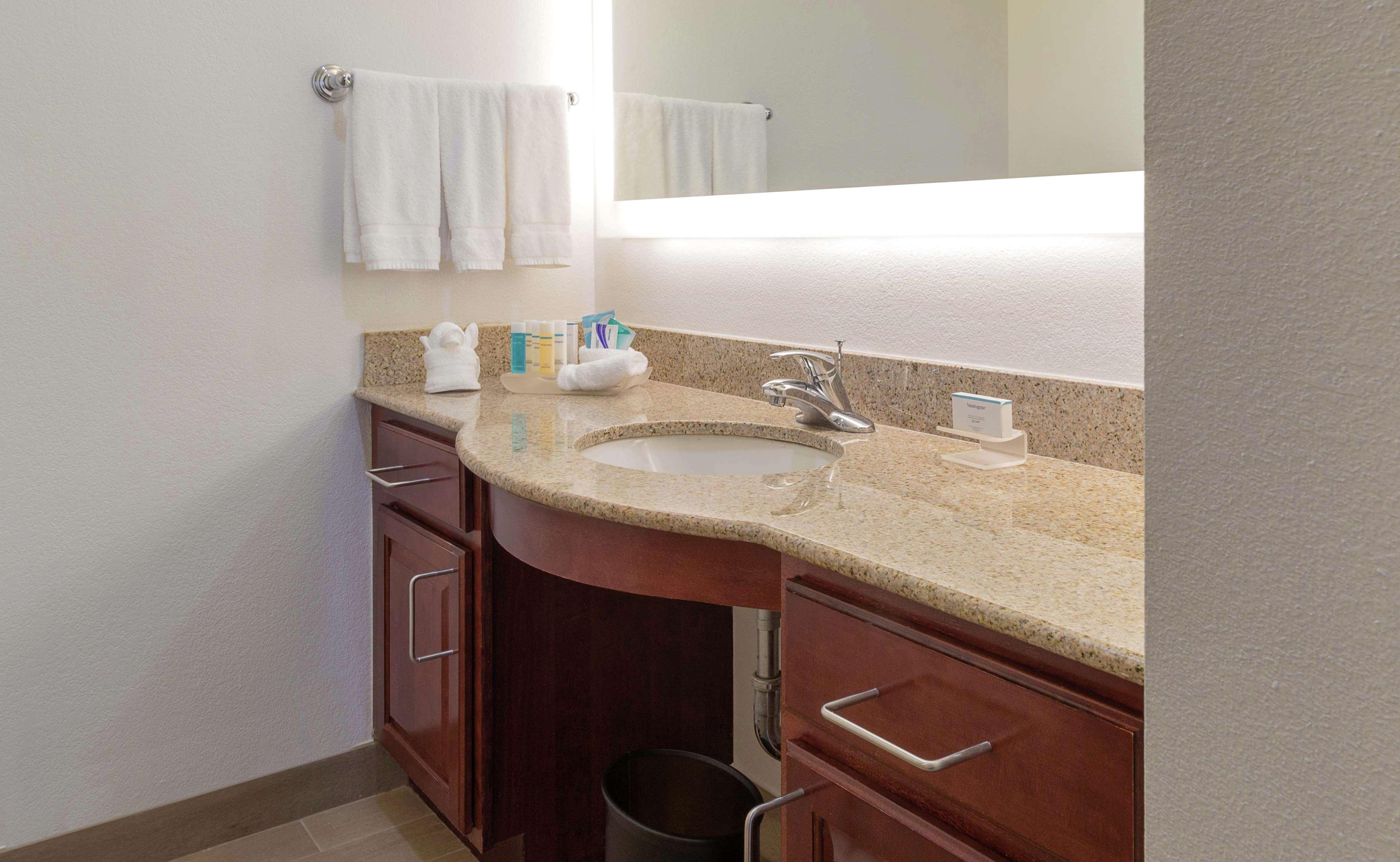 Homewood Suites By Hilton Miami - Airport West Miami Springs Екстер'єр фото