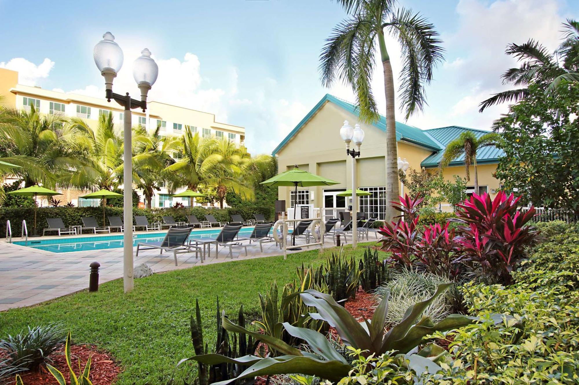 Homewood Suites By Hilton Miami - Airport West Miami Springs Екстер'єр фото