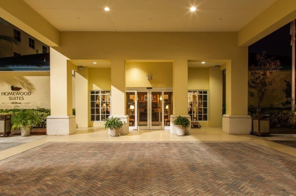 Homewood Suites By Hilton Miami - Airport West Miami Springs Екстер'єр фото
