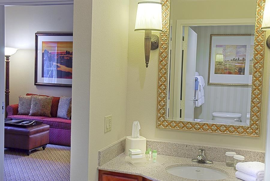 Homewood Suites By Hilton Miami - Airport West Miami Springs Номер фото