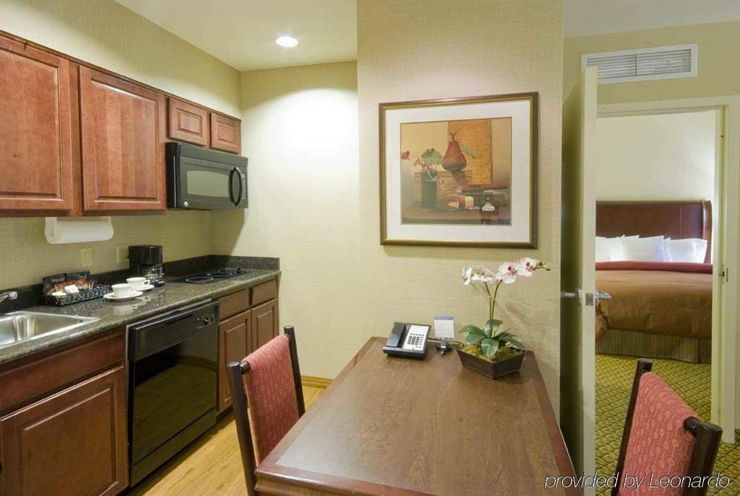 Homewood Suites By Hilton Miami - Airport West Miami Springs Екстер'єр фото